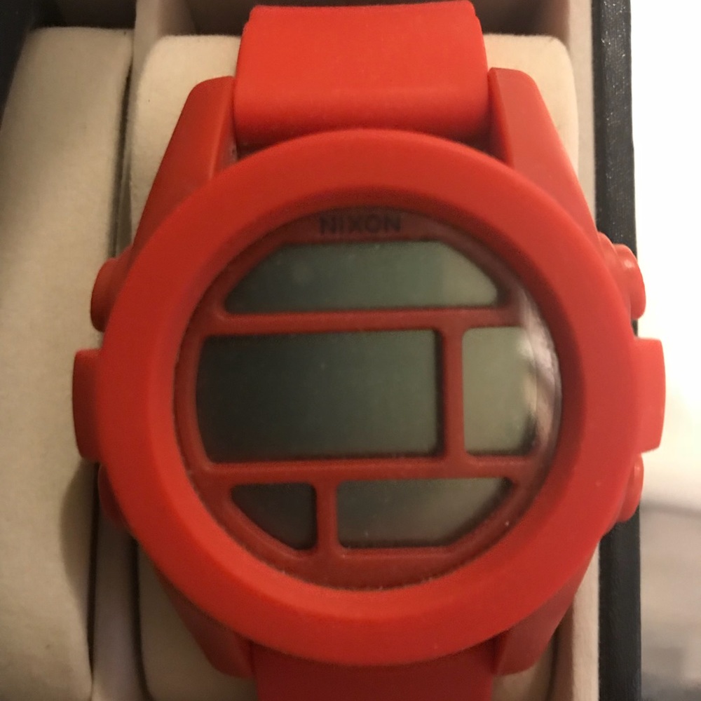 Nixon watch